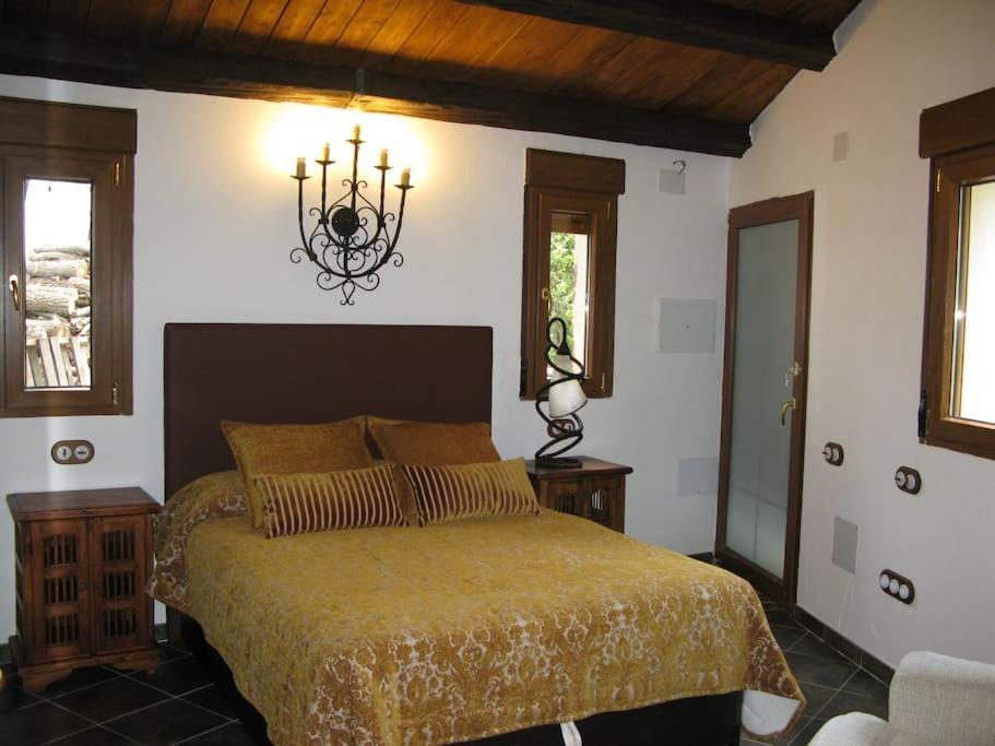 Villa Casa De Cucu Navaluenga Ávila Exterior foto