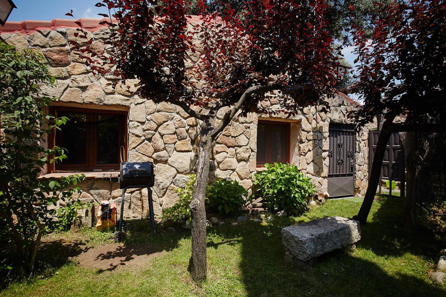 Villa Casa De Cucu Navaluenga Ávila Exterior foto